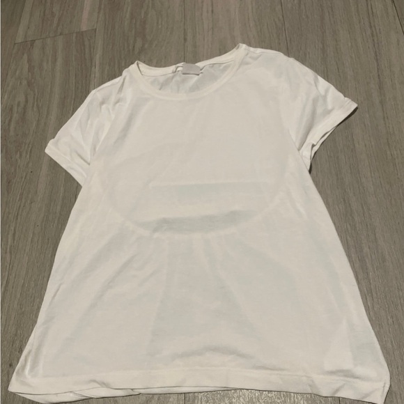 Athleta Tops - Athleta White Short Sleeve Tee